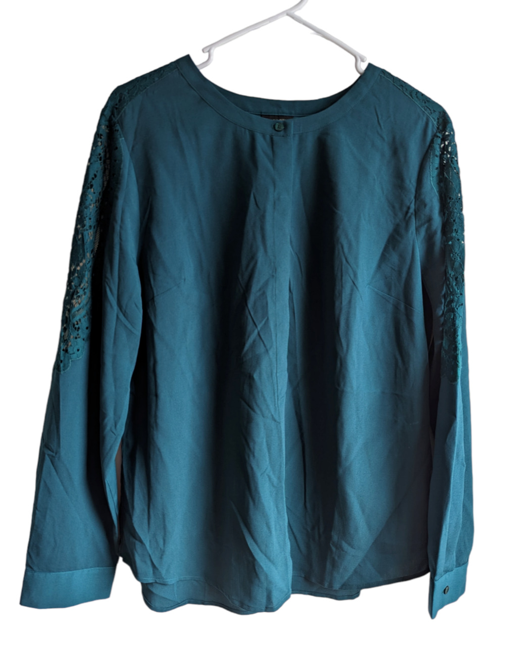 Talbots Womens Green Long Sleeve Button Front Lace Shoulder Blouse Size Large